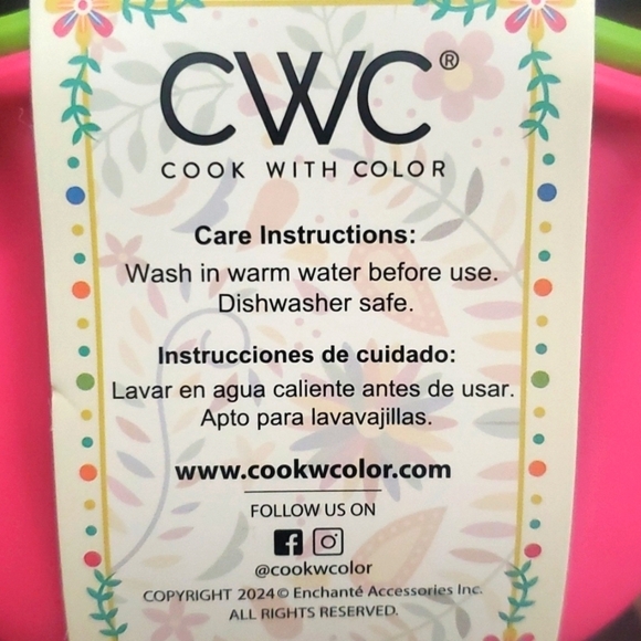 2 Non-stick Fluted Tortilla Shell Maker (1 Green, 1 Pink) - Picture 3 of 3